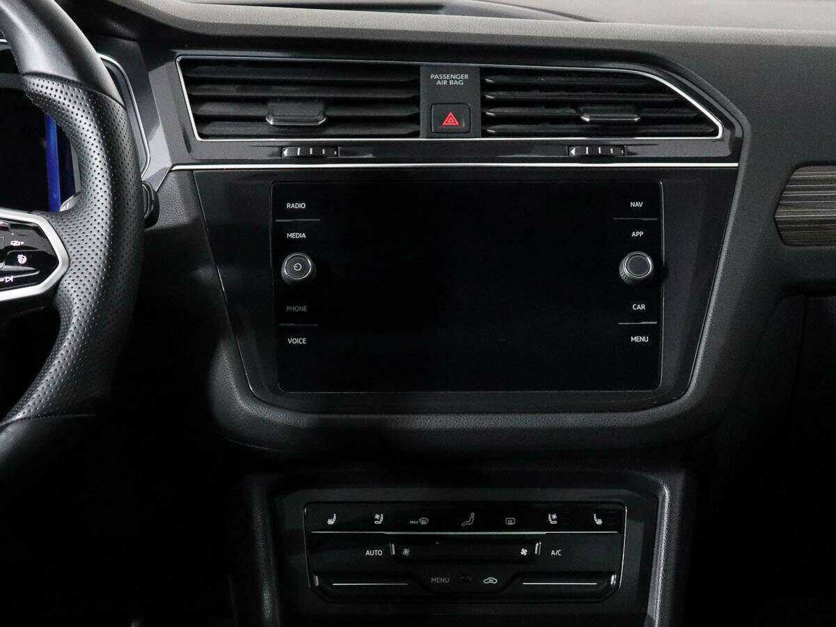 Volkswagen Tiguan с пробегом — 2021 год. Фото: #9