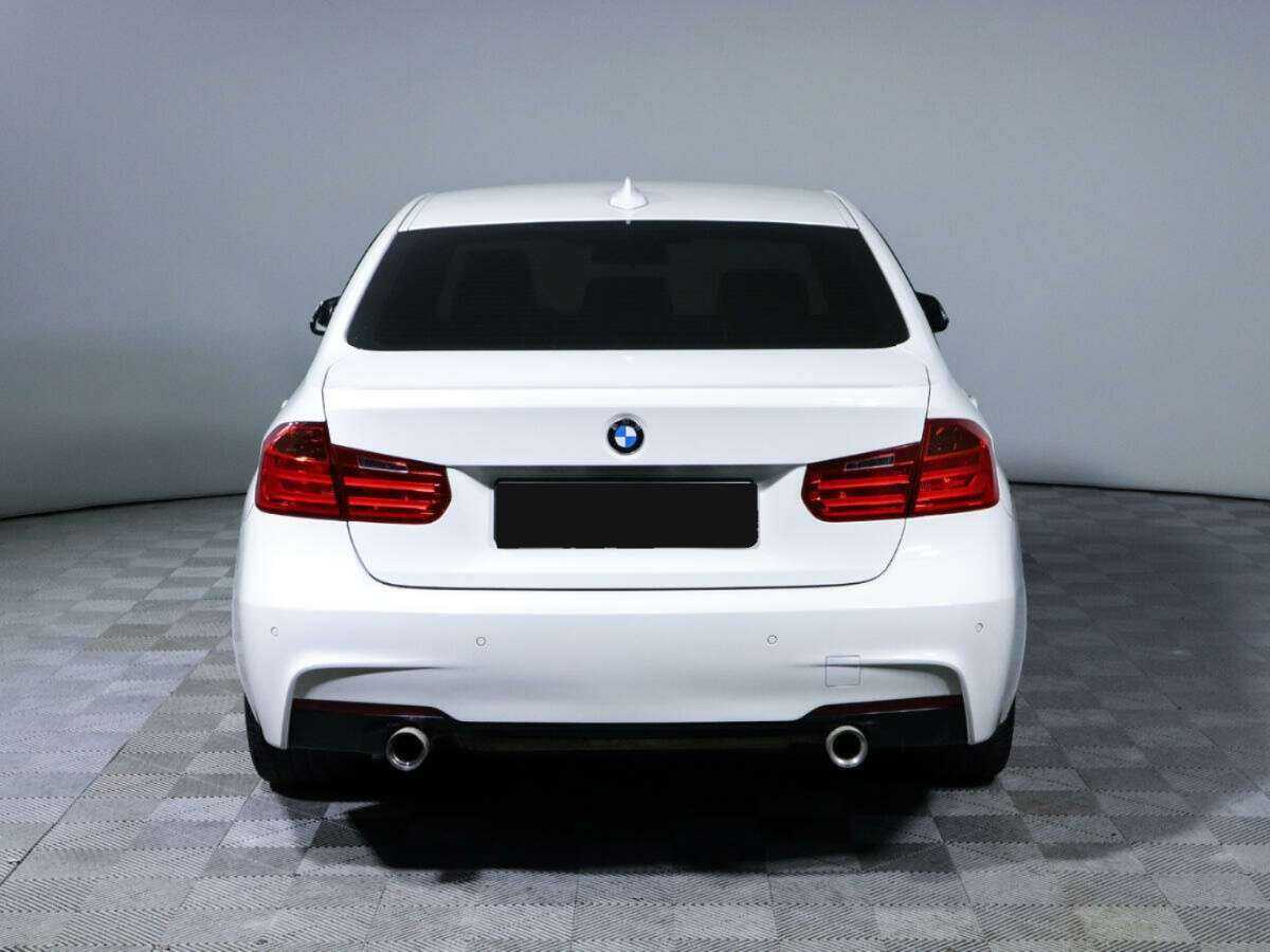 BMW 3 серии с пробегом — 2014 год. Фото: #4