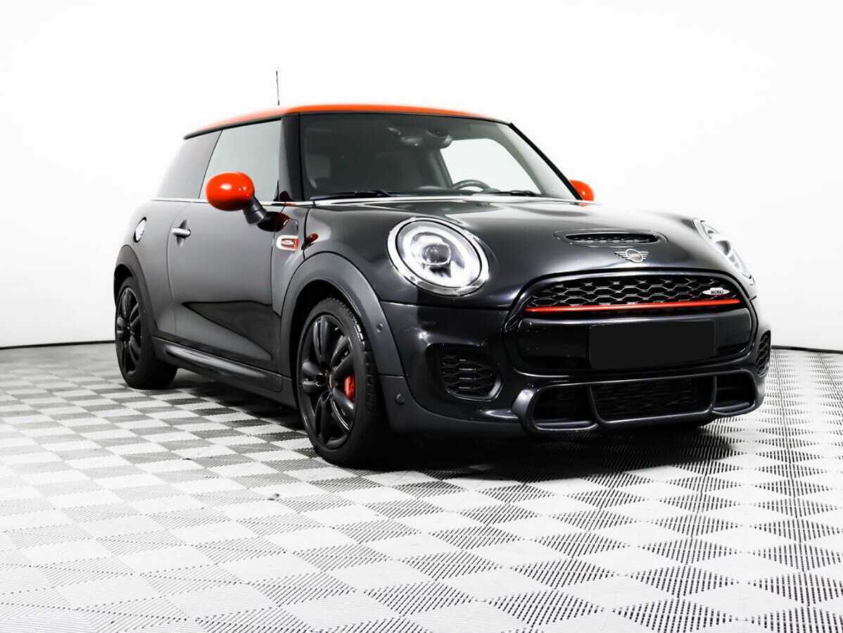 Mini Hatch с пробегом — 2018 год. Фото: #2
