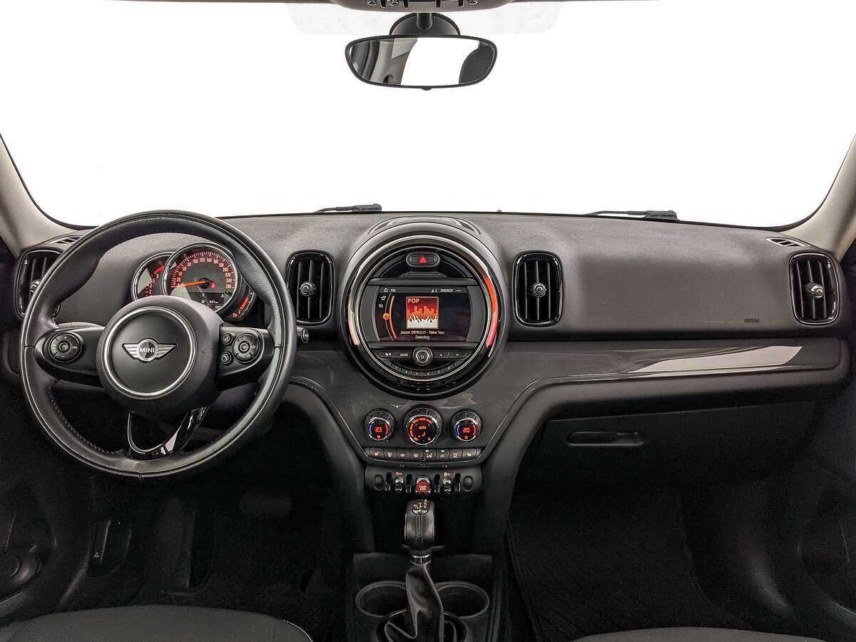 Mini Countryman с пробегом — 2018 год. Фото: #9