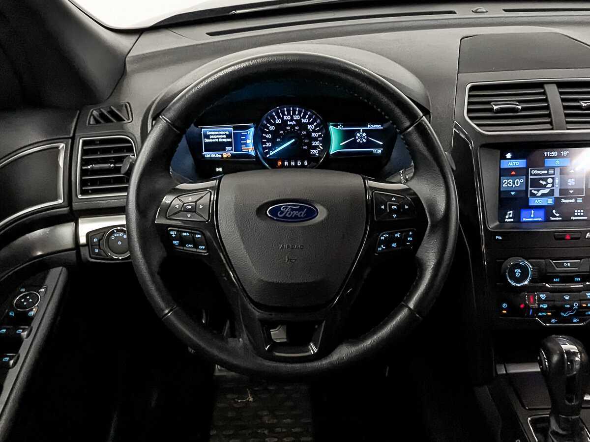 Ford Explorer с пробегом — 2019 год. Фото: #21