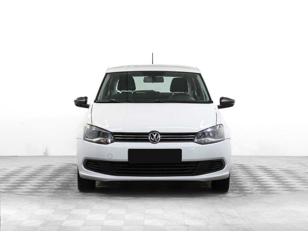 Volkswagen Polo с пробегом — 2010 год. Фото: #0