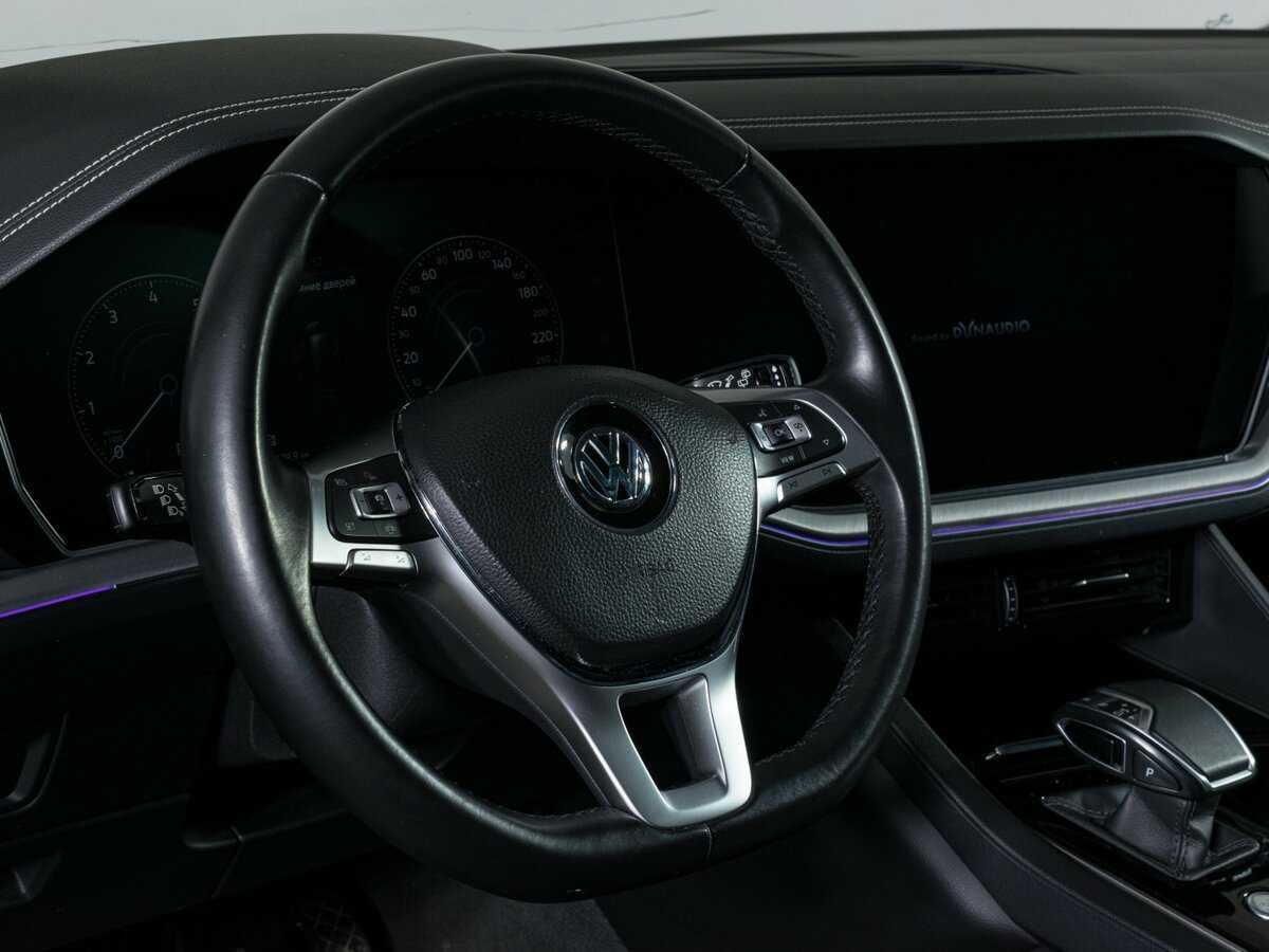 Volkswagen Touareg с пробегом — 2019 год. Фото: #16