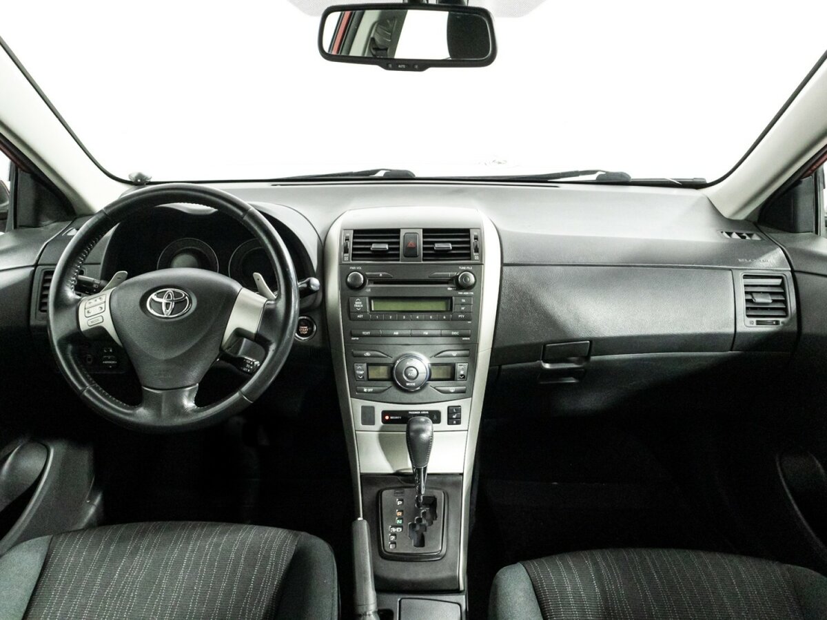 Toyota Corolla с пробегом — 2007 год. Фото: #12