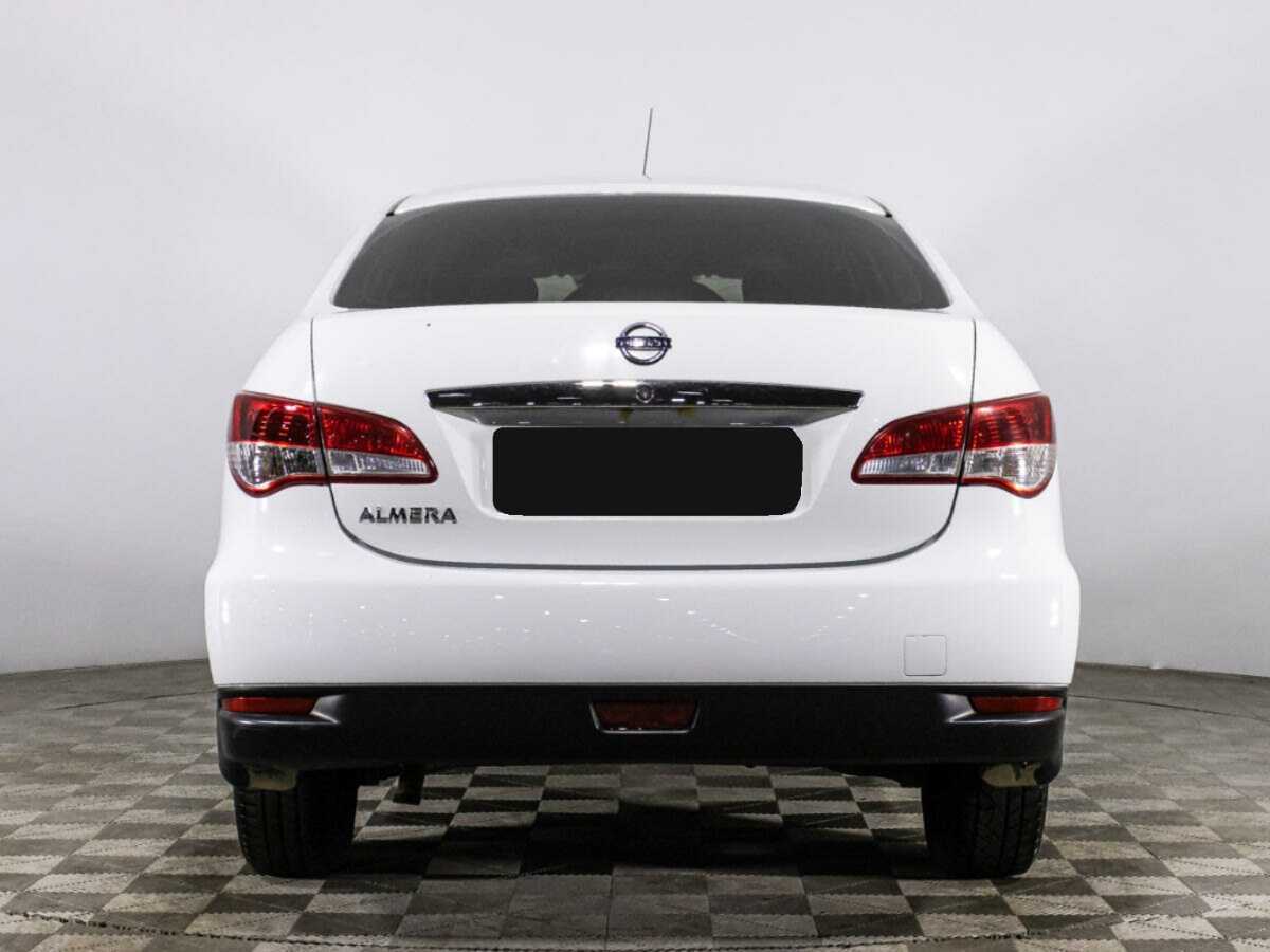 Nissan Almera с пробегом — 2014 год. Фото: #6