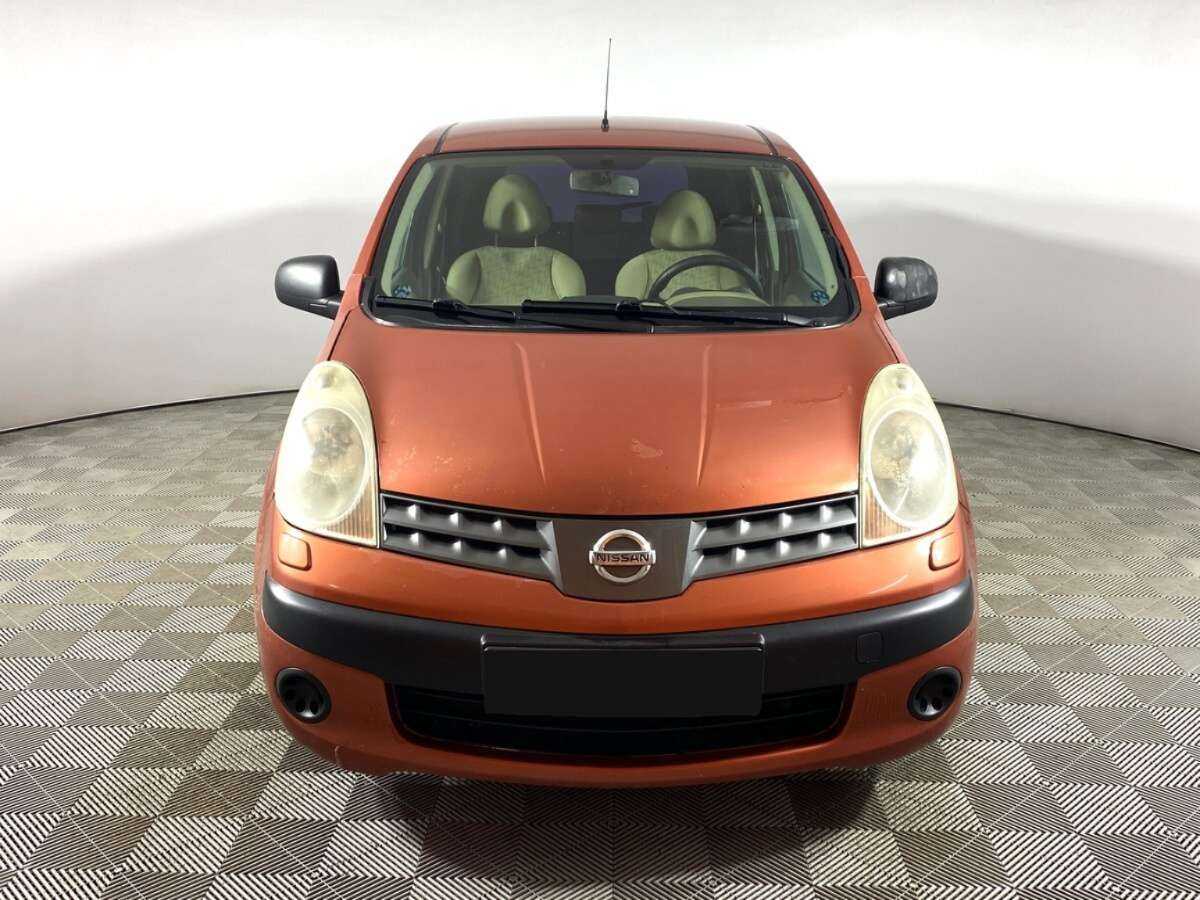Nissan Note с пробегом — 2006 год. Фото: #1