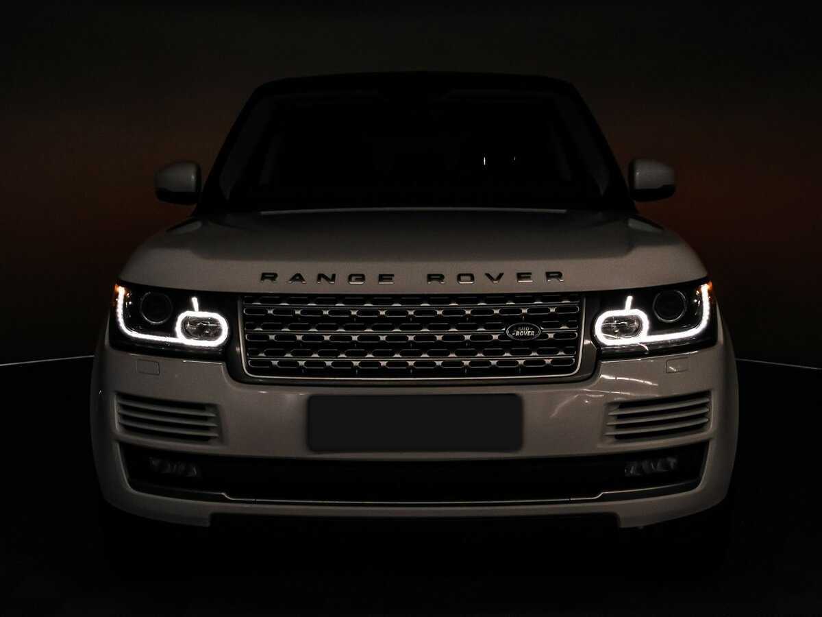 Land Rover Range Rover с пробегом — 2015 год. Фото: #17