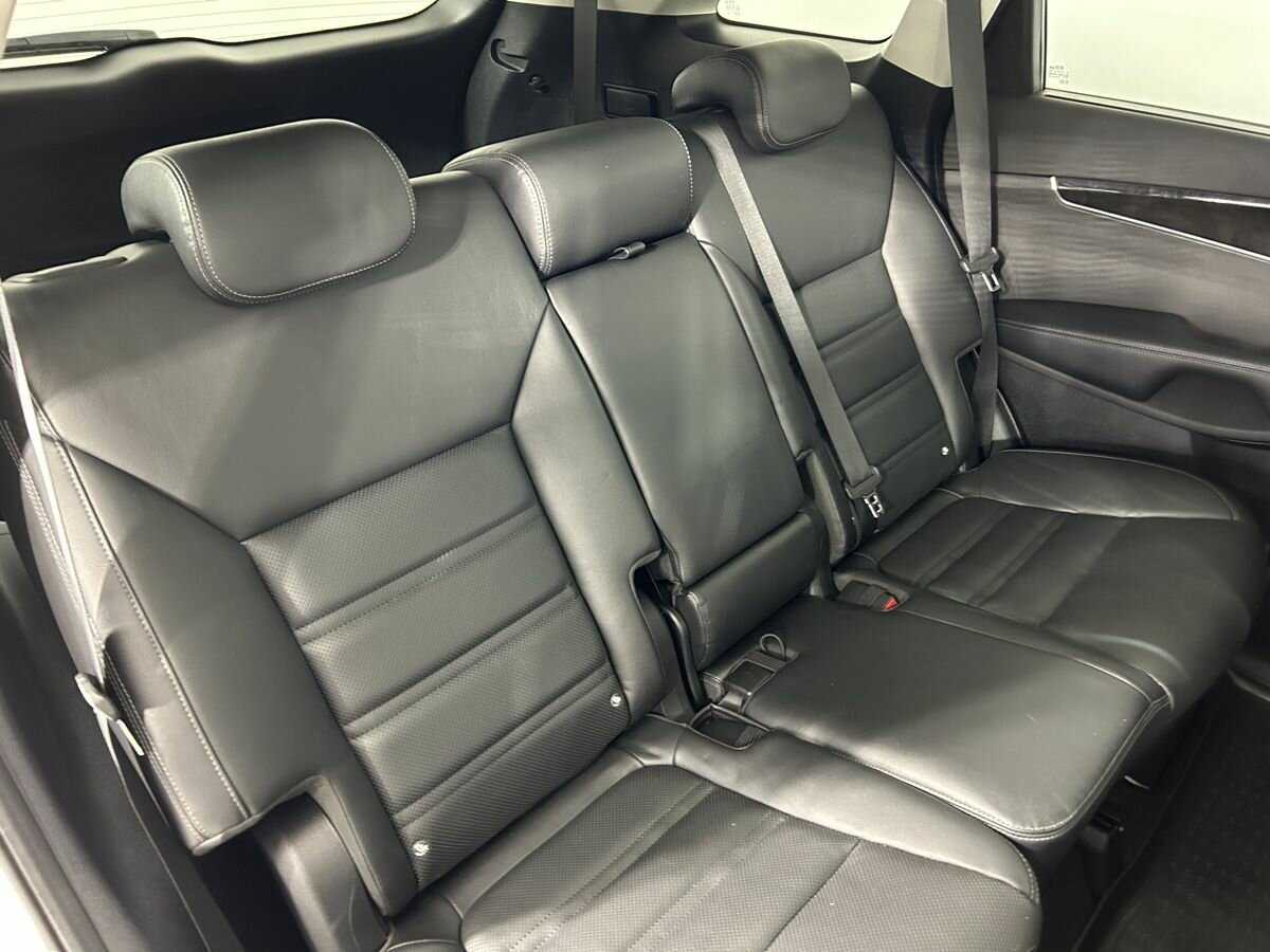 Kia Sorento с пробегом — 2017 год. Фото: #15