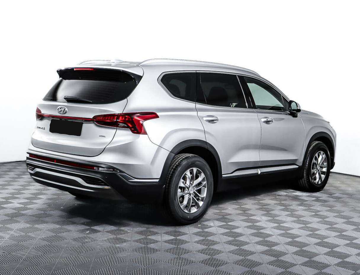 Hyundai Santa Fe с пробегом — 2022 год. Фото: #4
