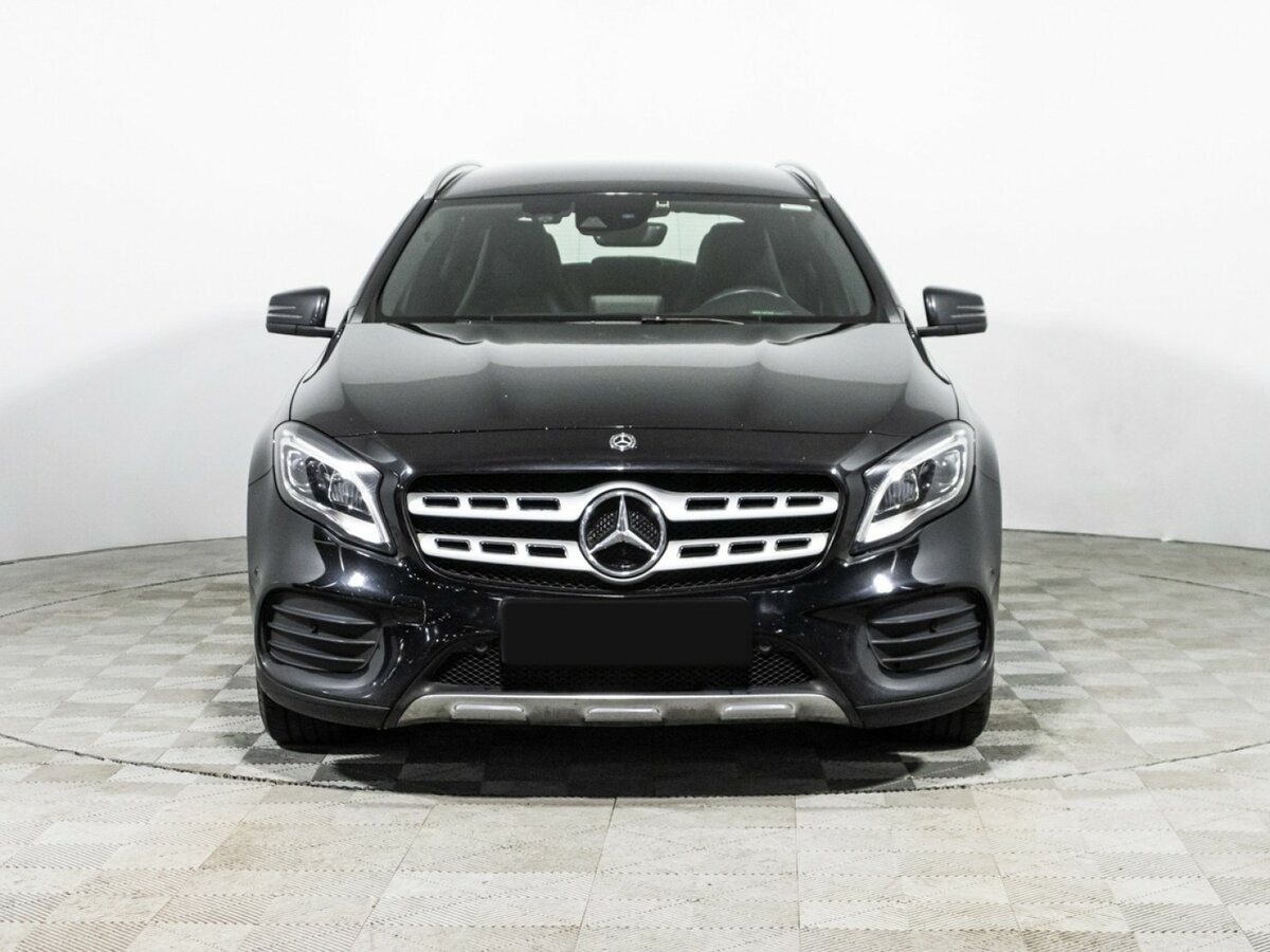 Mercedes-Benz GLA с пробегом — 2017 год. Фото: #1