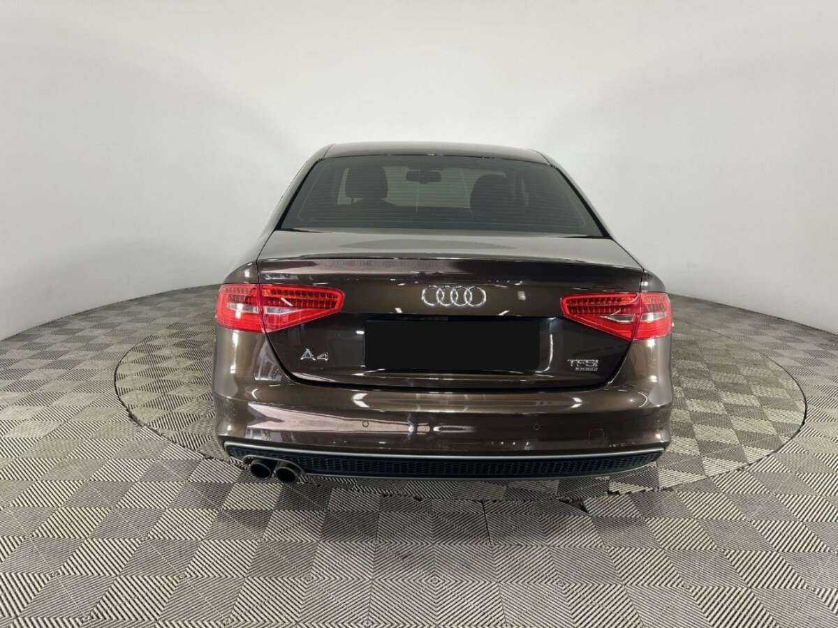 Audi A4 с пробегом — 2014 год. Фото: #2