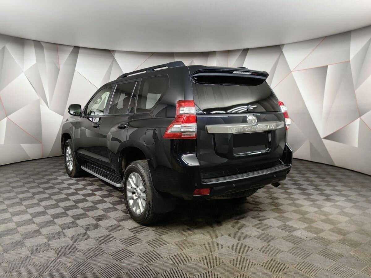 Toyota Land Cruiser Prado с пробегом — 2015 год. Фото: #3