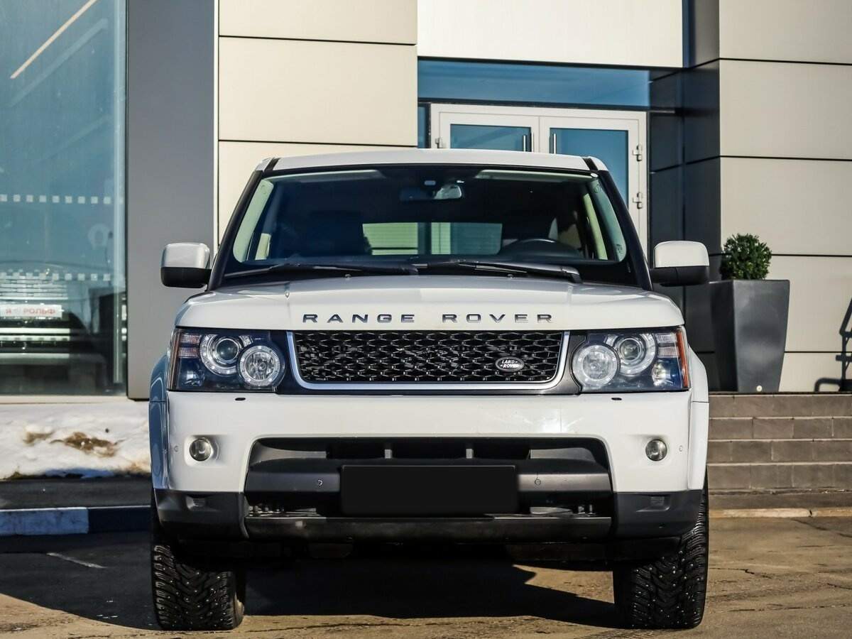 Land Rover Range Rover Sport с пробегом — 2013 год. Фото: #2