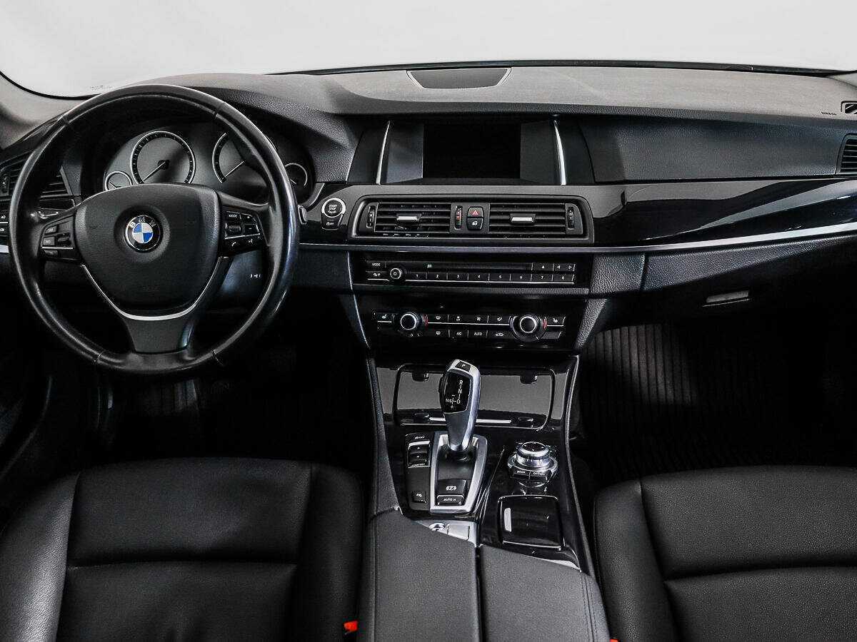 BMW 5 серии с пробегом — 2014 год. Фото: #13