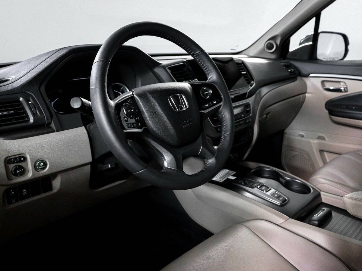 Honda Pilot с пробегом — 2022 год. Фото: #13