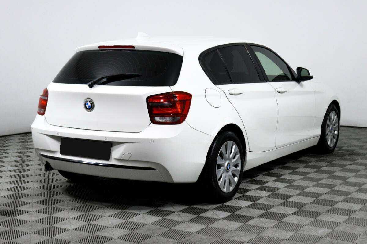 BMW 1 серии с пробегом — 2012 год. Фото: #4