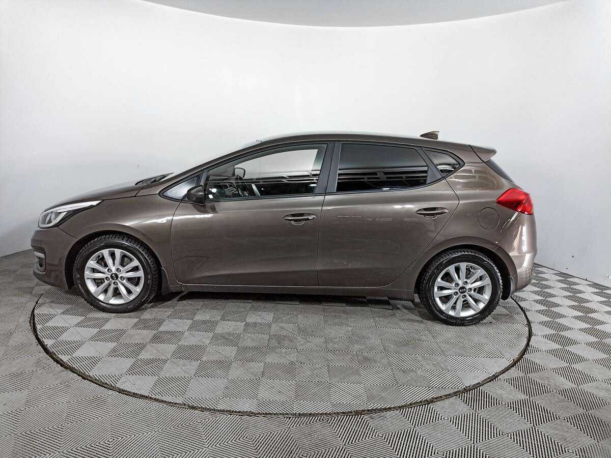 Kia Ceed с пробегом — 2018 год. Фото: #7
