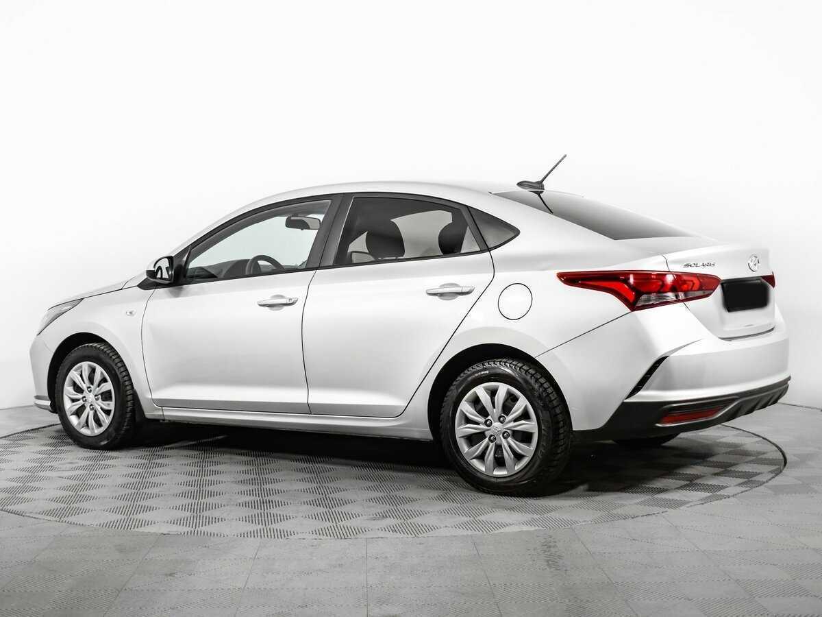 Hyundai Solaris с пробегом — 2021 год. Фото: #6