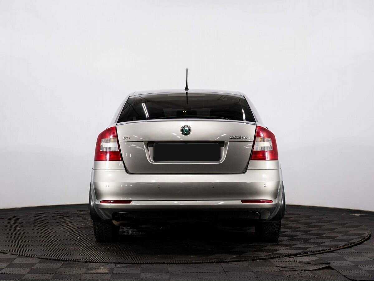 Skoda Octavia с пробегом — 2012 год. Фото: #4
