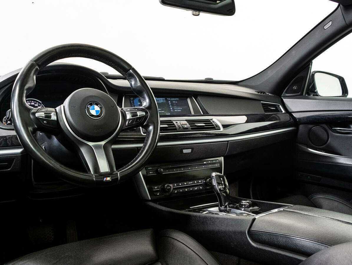 BMW 5 серии с пробегом — 2012 год. Фото: #10