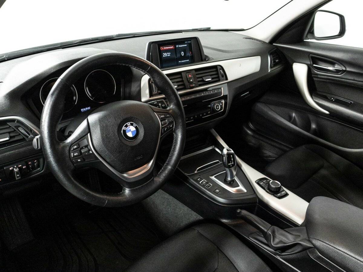 BMW 1 серии с пробегом — 2018 год. Фото: #10