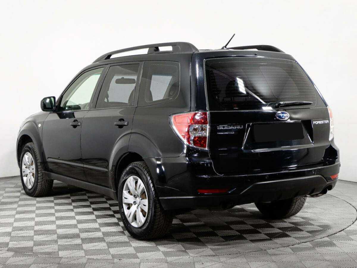 Subaru Forester с пробегом — 2011 год. Фото: #5