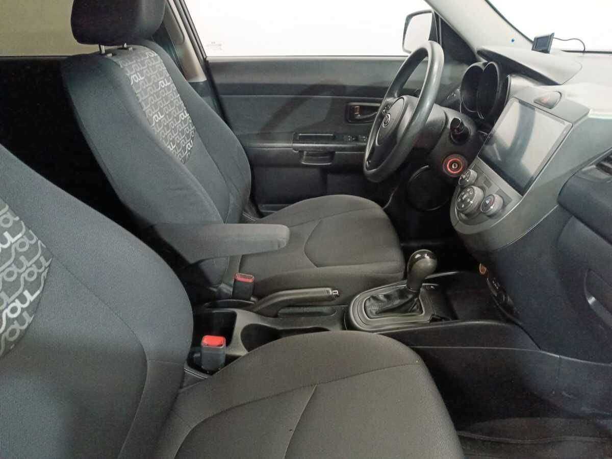 Kia Soul с пробегом — 2011 год. Фото: #9