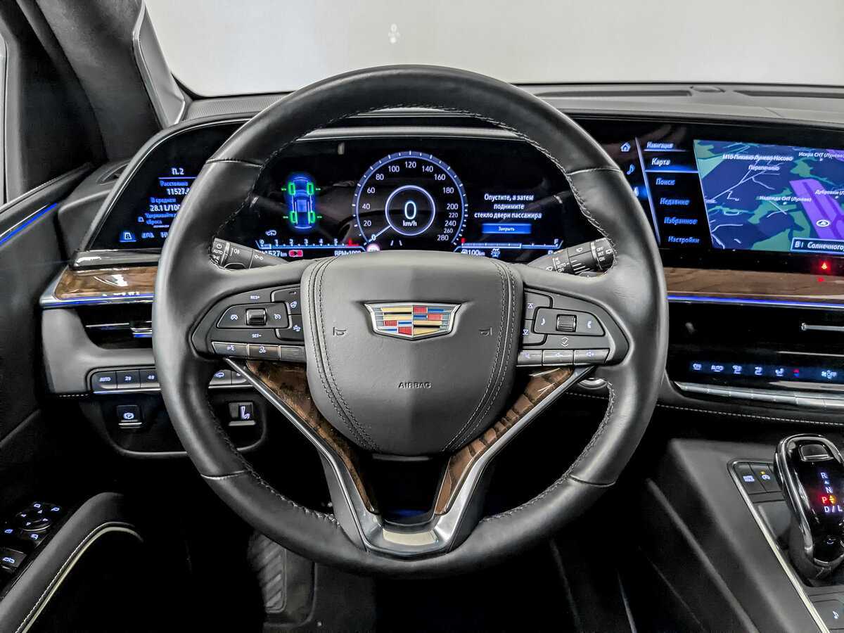 Cadillac Escalade с пробегом — 2021 год. Фото: #18