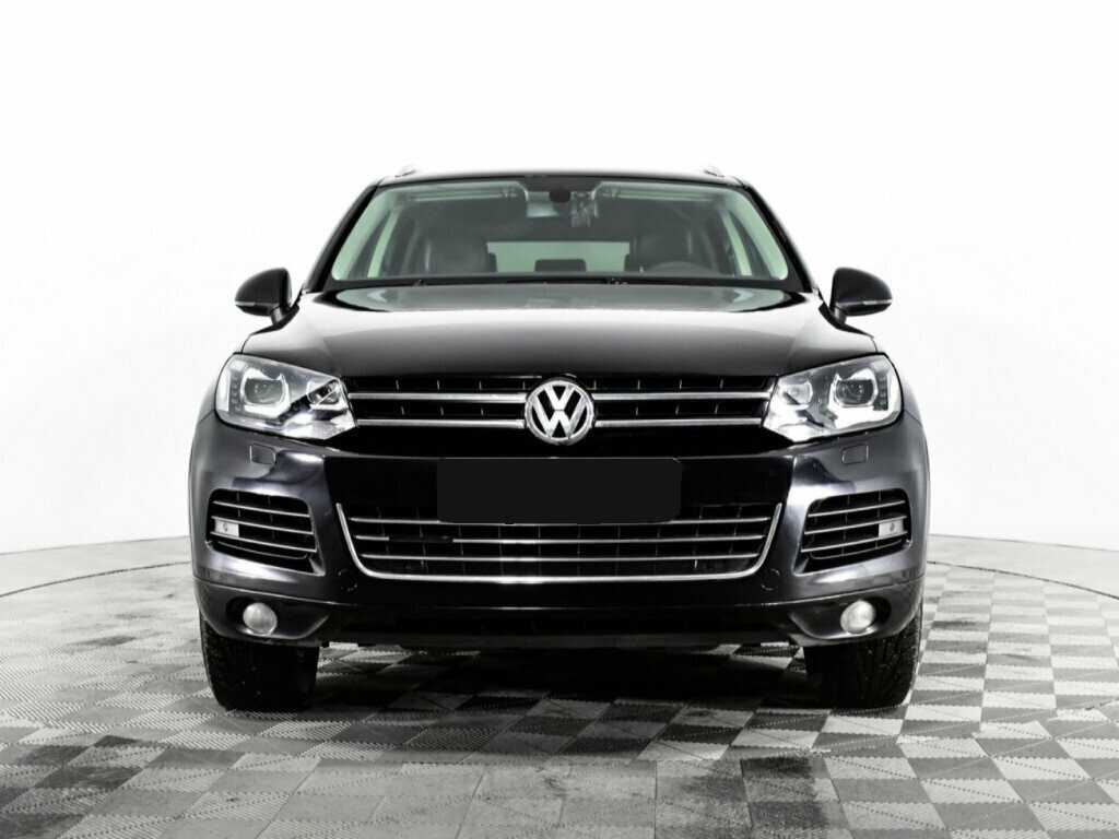 Volkswagen Touareg с пробегом — 2011 год. Фото: #1