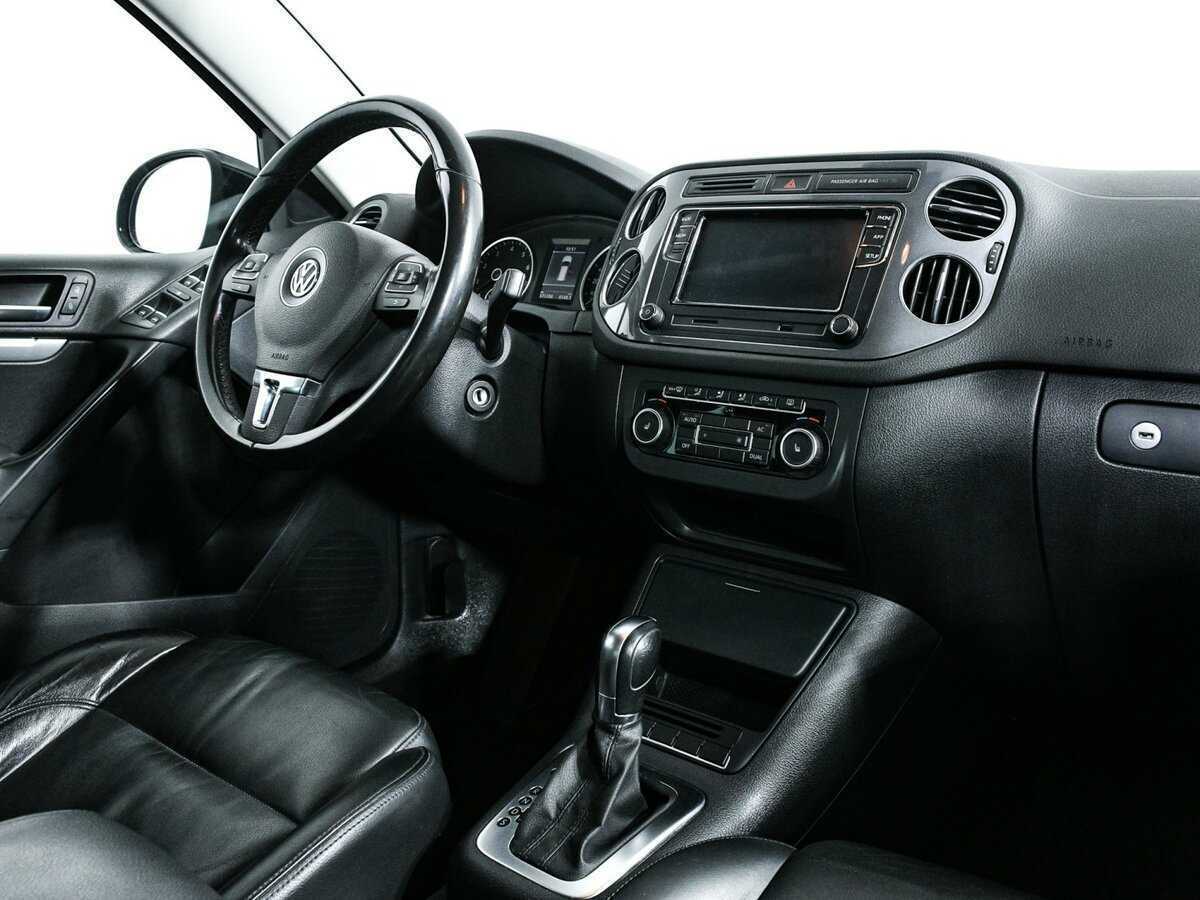 Volkswagen Tiguan с пробегом — 2011 год. Фото: #8