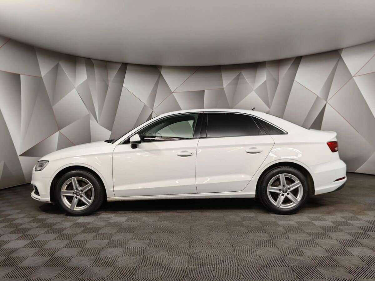 Audi A3 с пробегом — 2019 год. Фото: #4