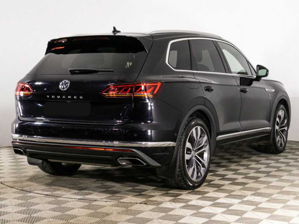 Volkswagen Touareg с пробегом — 2019 год. Фото: #4