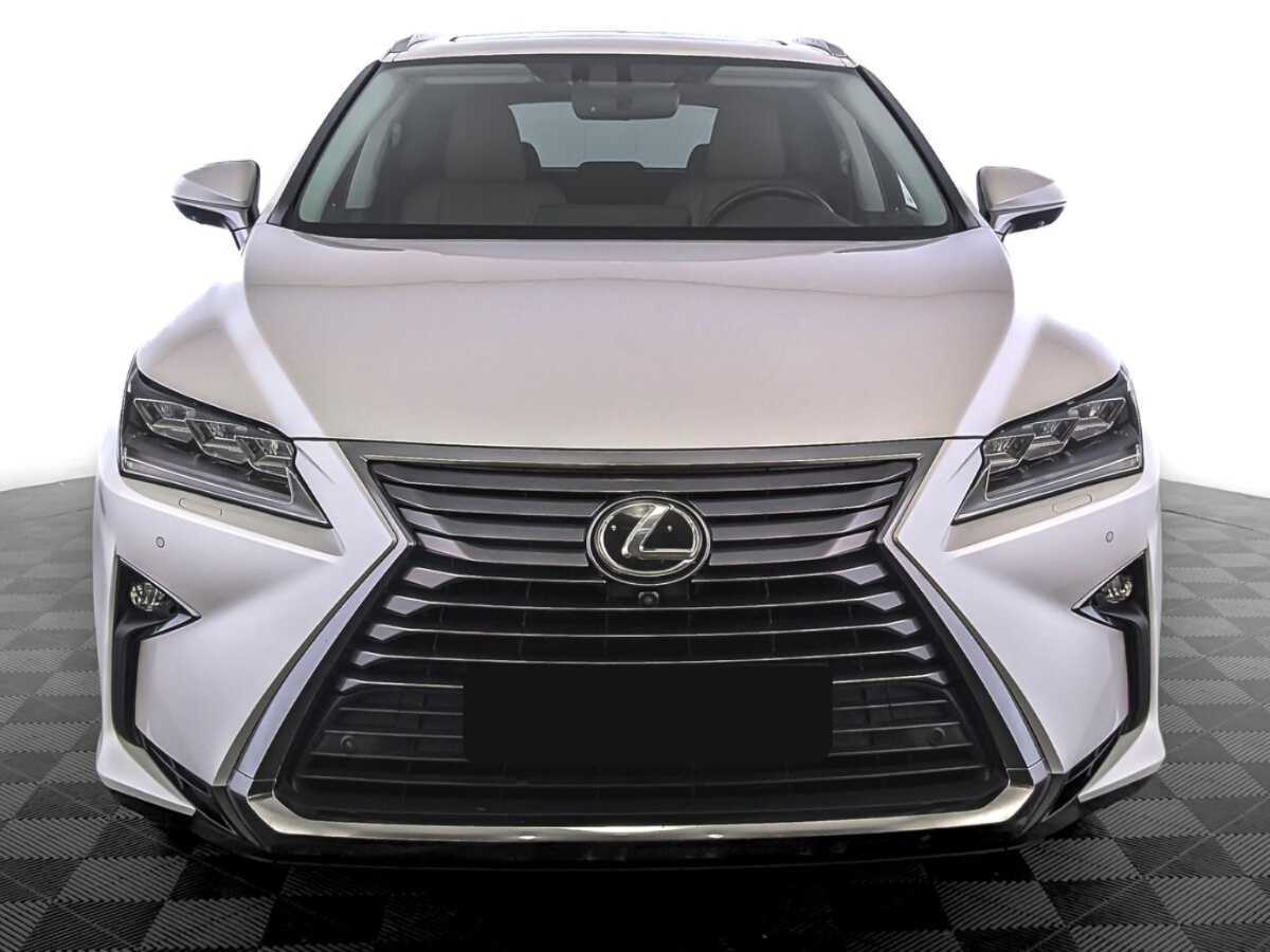 Lexus RX с пробегом — 2018 год. Фото: #1