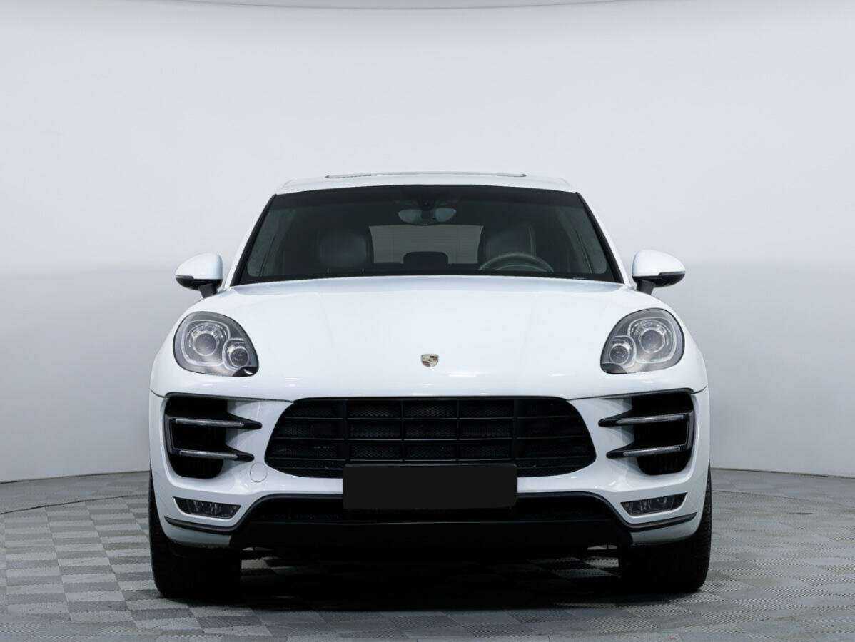 Porsche Macan с пробегом — 2015 год. Фото: #1