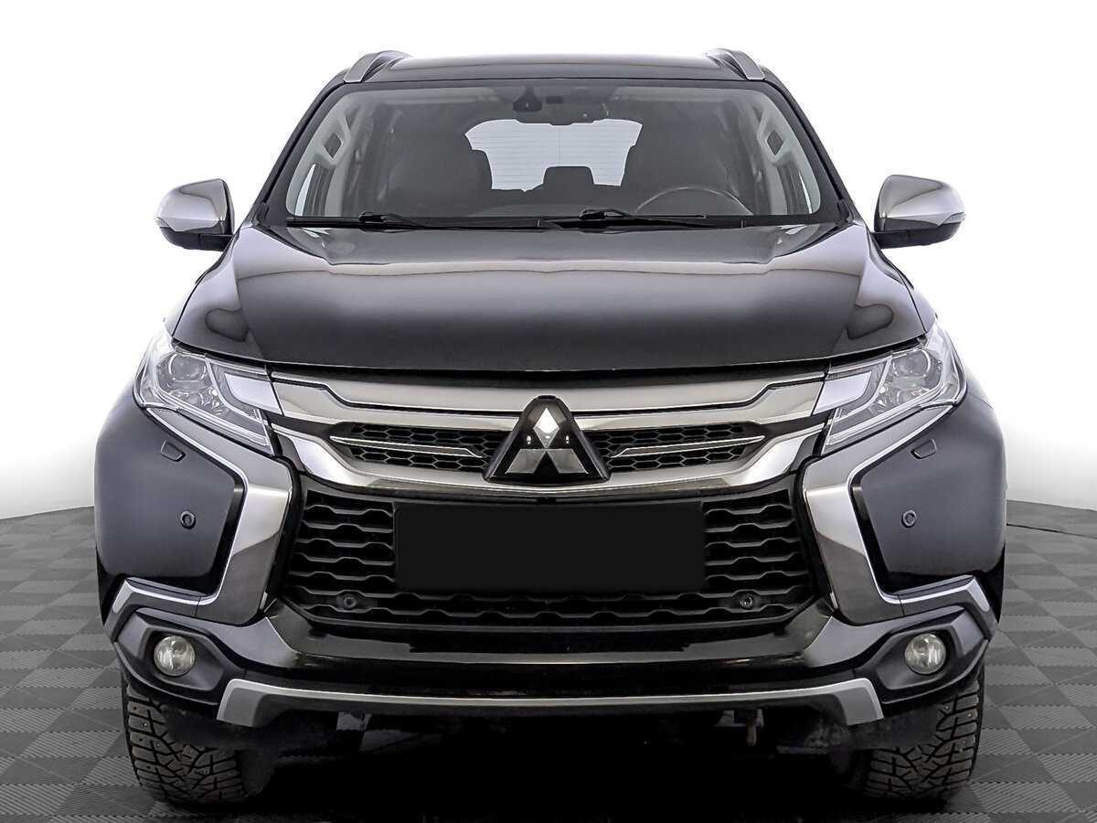 Mitsubishi Pajero Sport с пробегом — 2020 год. Фото: #1