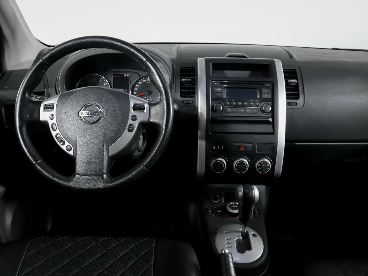 Nissan X-Trail с пробегом — 2014 год. Фото: #11
