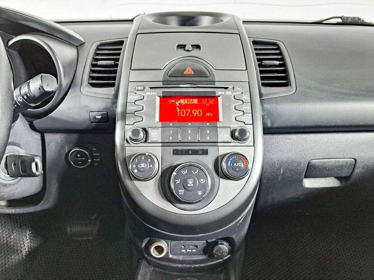 Kia Soul с пробегом — 2010 год. Фото: #12
