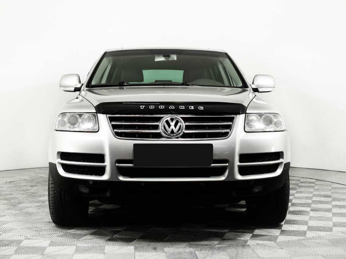 Volkswagen Touareg с пробегом — 2005 год. Фото: #1