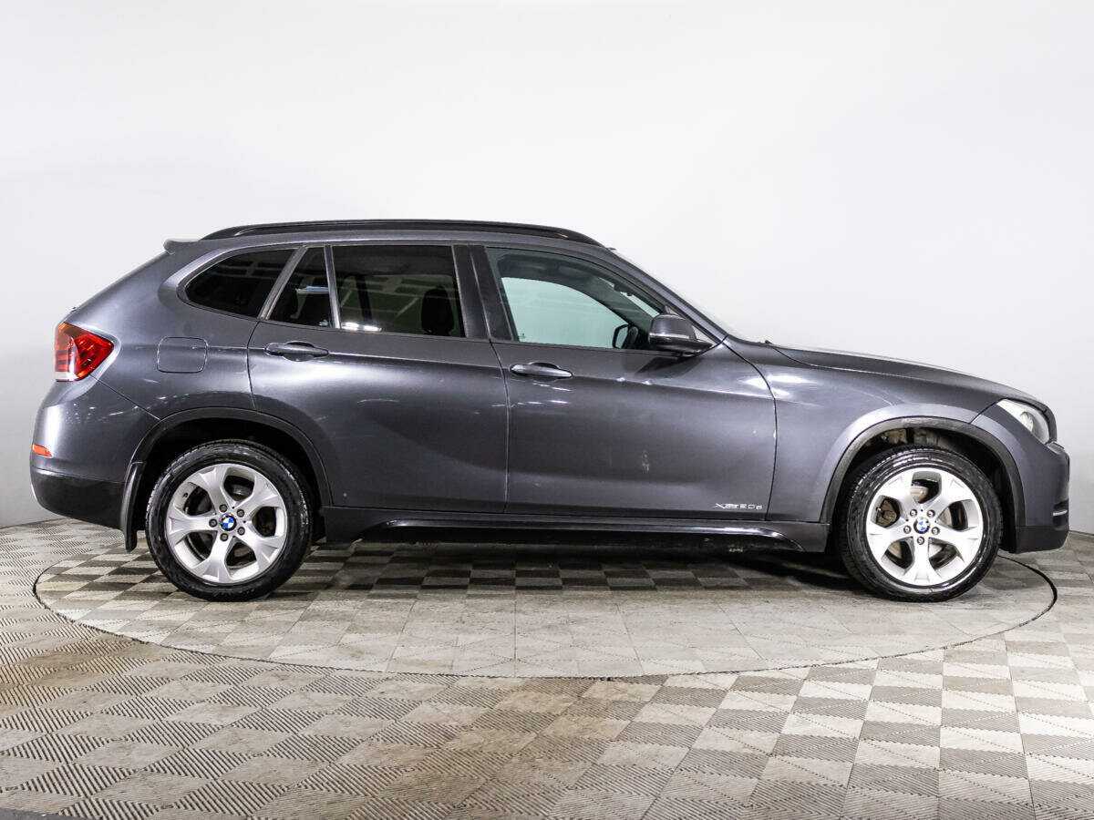 BMW X1 с пробегом — 2013 год. Фото: #3