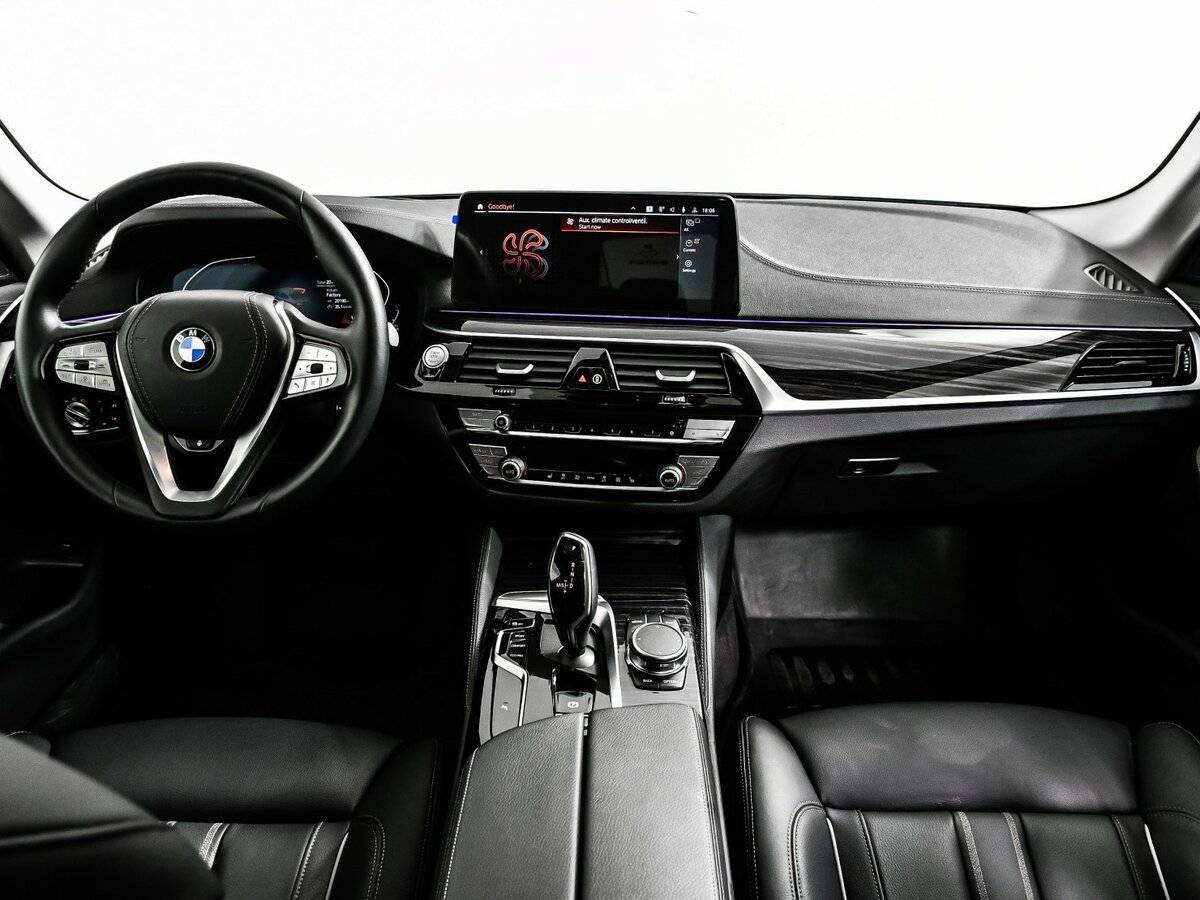 BMW 5 серии с пробегом — 2022 год. Фото: #7