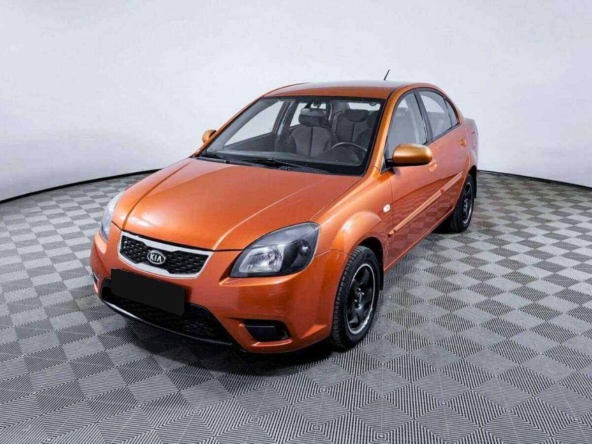 Kia Rio с пробегом — 2011 год. Фото: #0