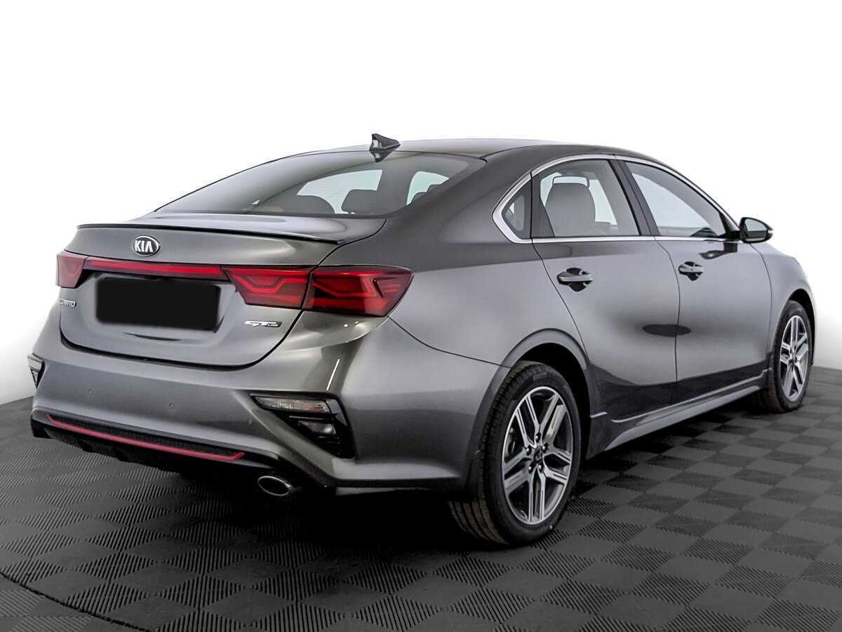 Kia Cerato с пробегом — 2022 год. Фото: #4