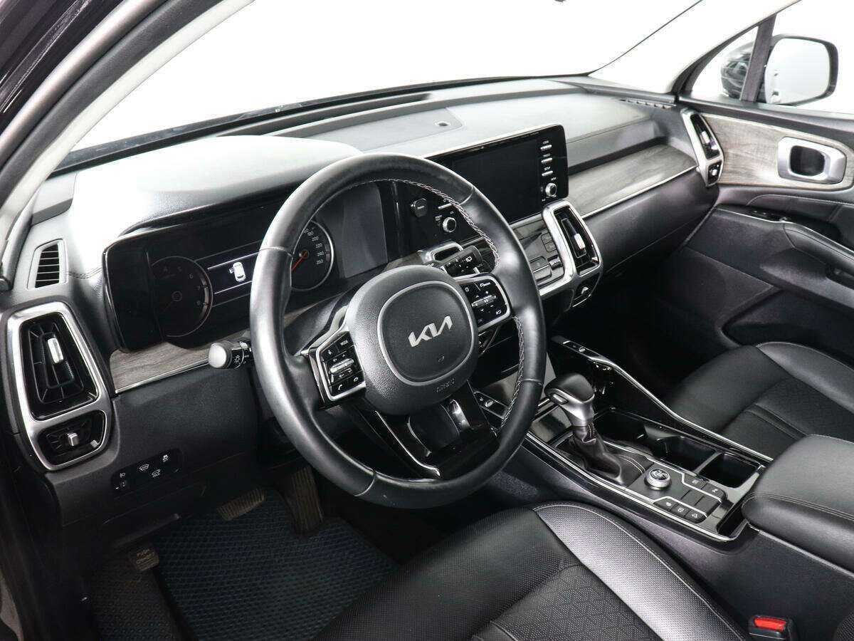 Kia Sorento с пробегом — 2022 год. Фото: #7