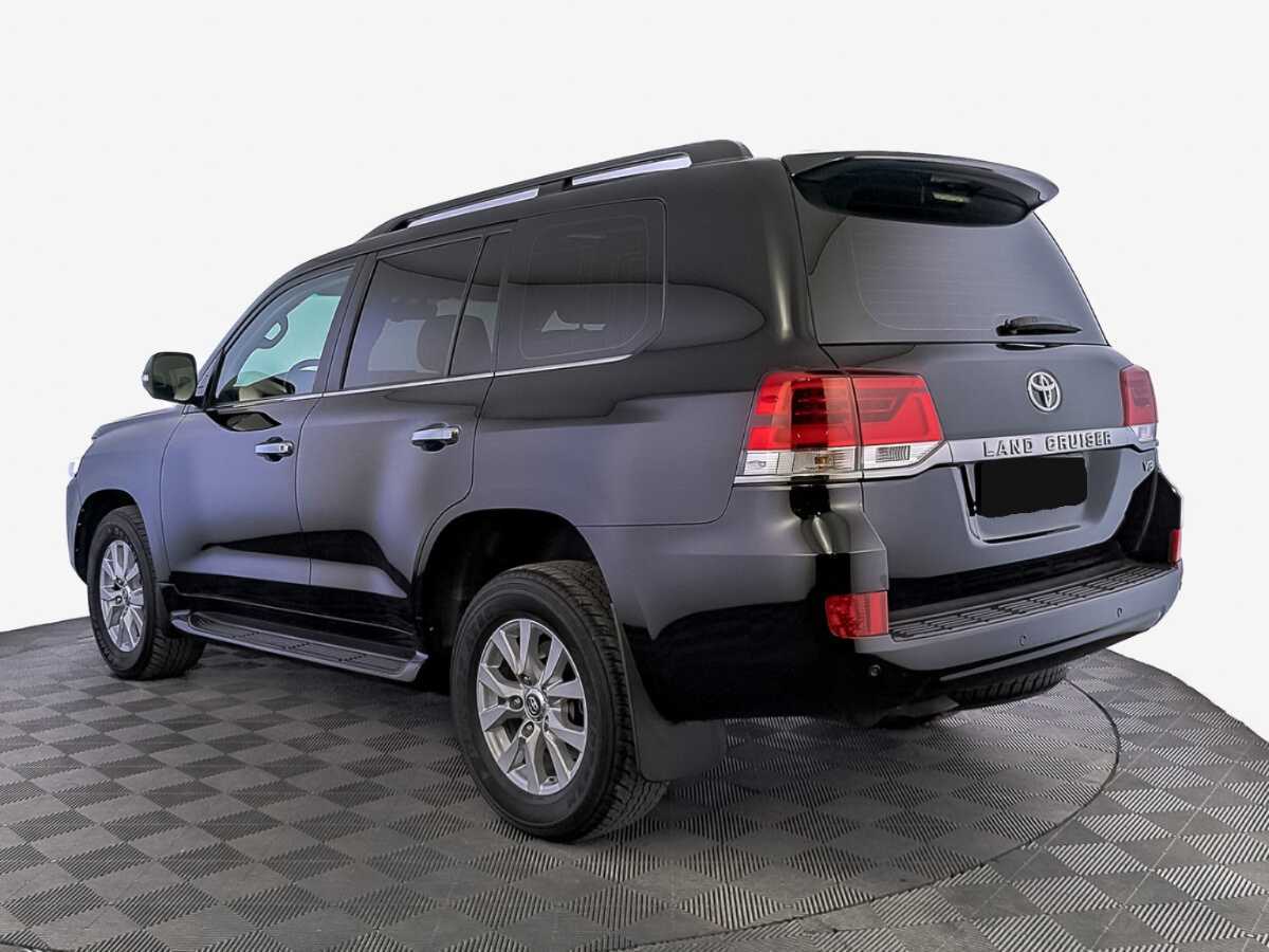 Toyota Land Cruiser с пробегом — 2018 год. Фото: #6