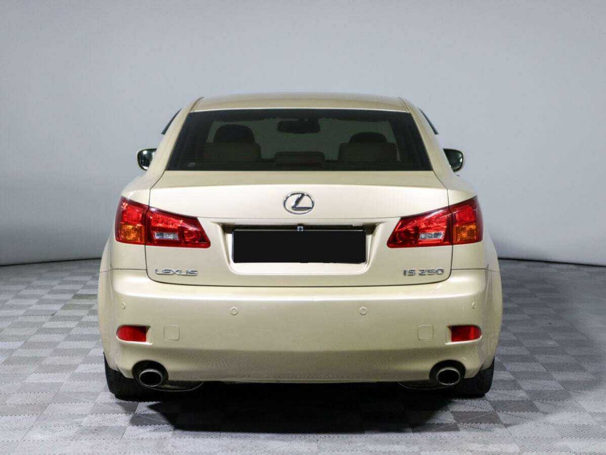 Lexus IS с пробегом — 2007 год. Фото: #4
