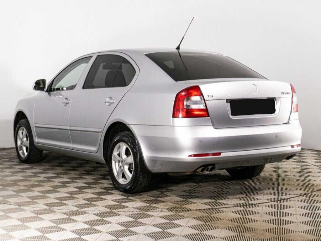 Skoda Octavia с пробегом — 2010 год. Фото: #6