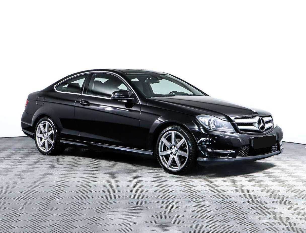 Mercedes-Benz C-Класс с пробегом — 2012 год. Фото: #2