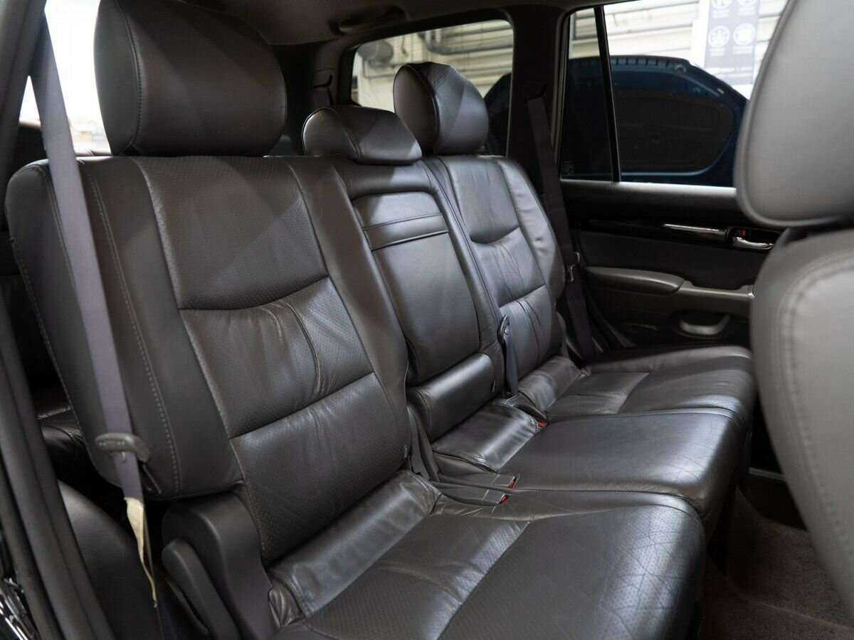 Toyota Land Cruiser Prado с пробегом — 2008 год. Фото: #8