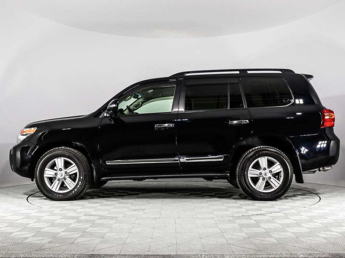 Toyota Land Cruiser с пробегом — 2012 год. Фото: #7