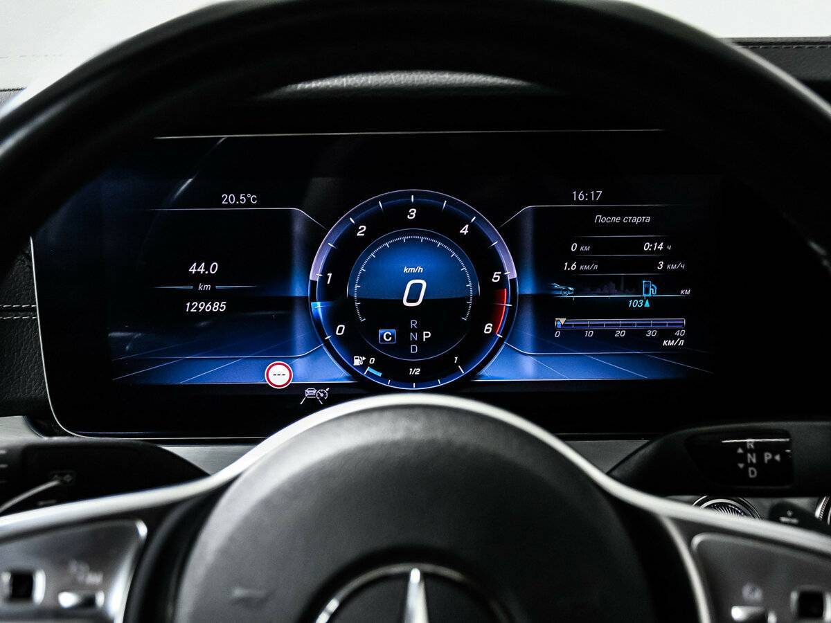 Mercedes-Benz CLS с пробегом — 2018 год. Фото: #9